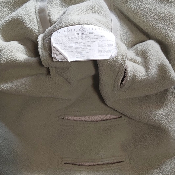 JJ Cole Carseat Cover - Picture 4 of 4